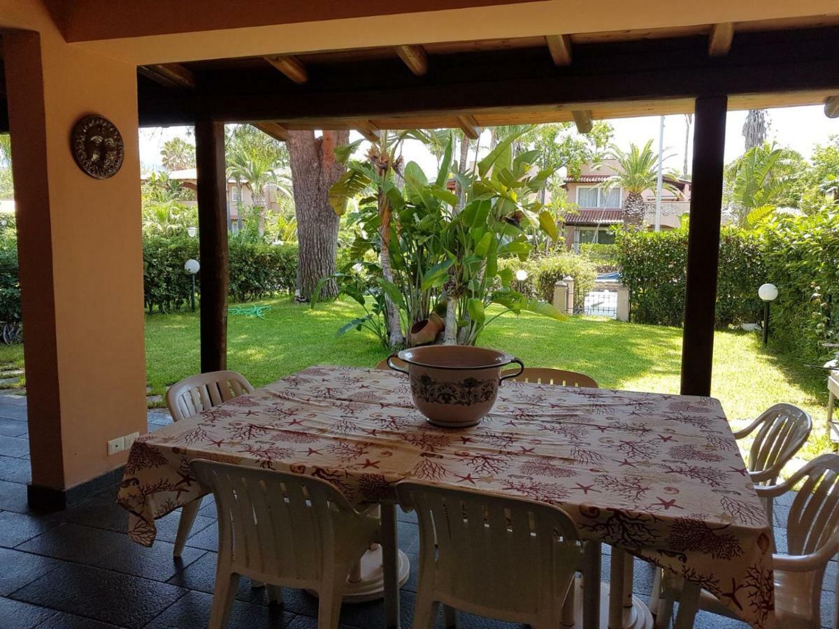 Villetta Nella Baia Furnari Exterior foto
